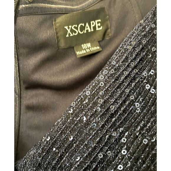 Xscape Women's Sequined Floor-Length Dress in Navy, Size 18W-NWT - Picture 6 of 10